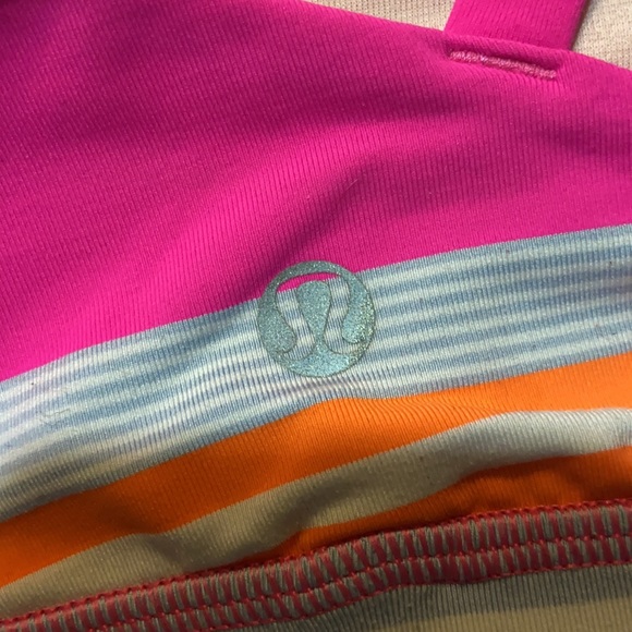 🍋Lululemon Energy Bra | Size 6 - Picture 3 of 4
